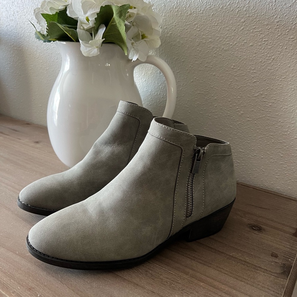 Maurices Ankle boot
